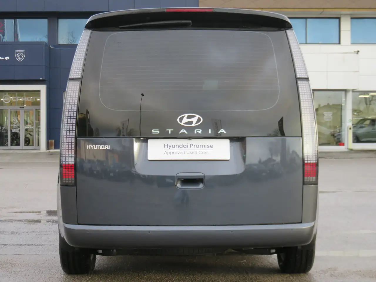 Hyundai STARIA Wagon HEV 1.6 2WD AT 9 posti