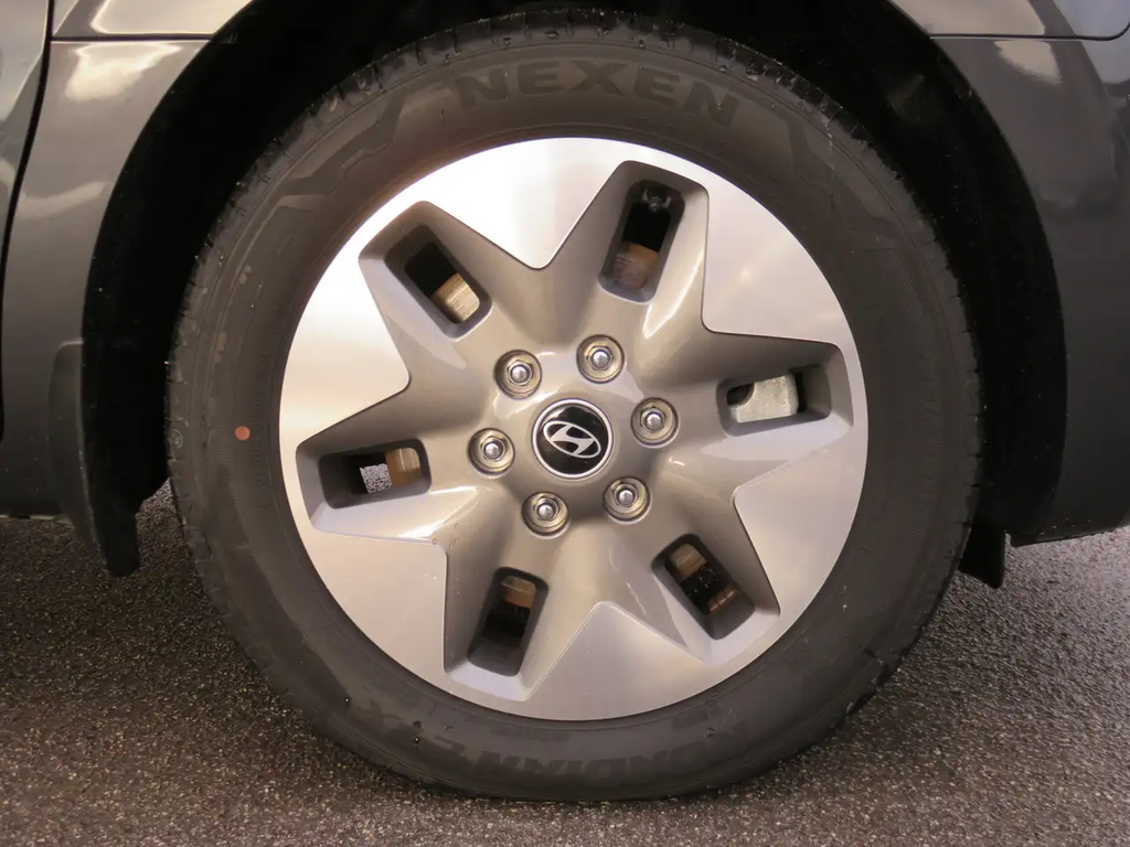 Hyundai STARIA Wagon HEV 1.6 2WD AT 9 posti