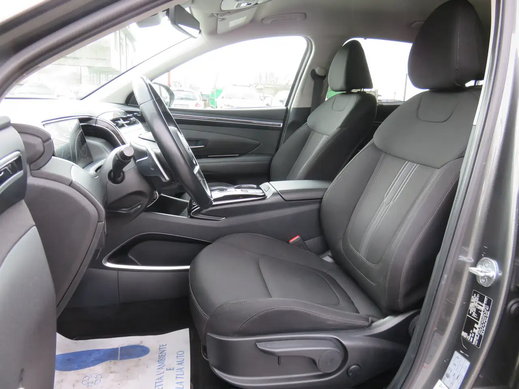 Hyundai TUCSON Exellence HEV 1.6 230 AT 2wd