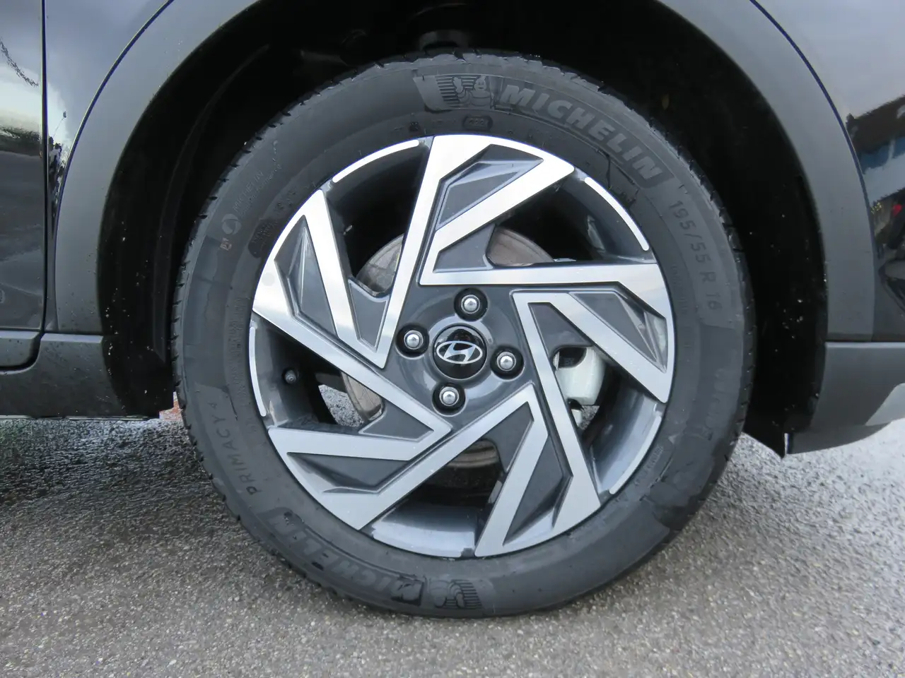 Hyundai Bayon MY25 XLine 1.0 T-GDi 100 CV