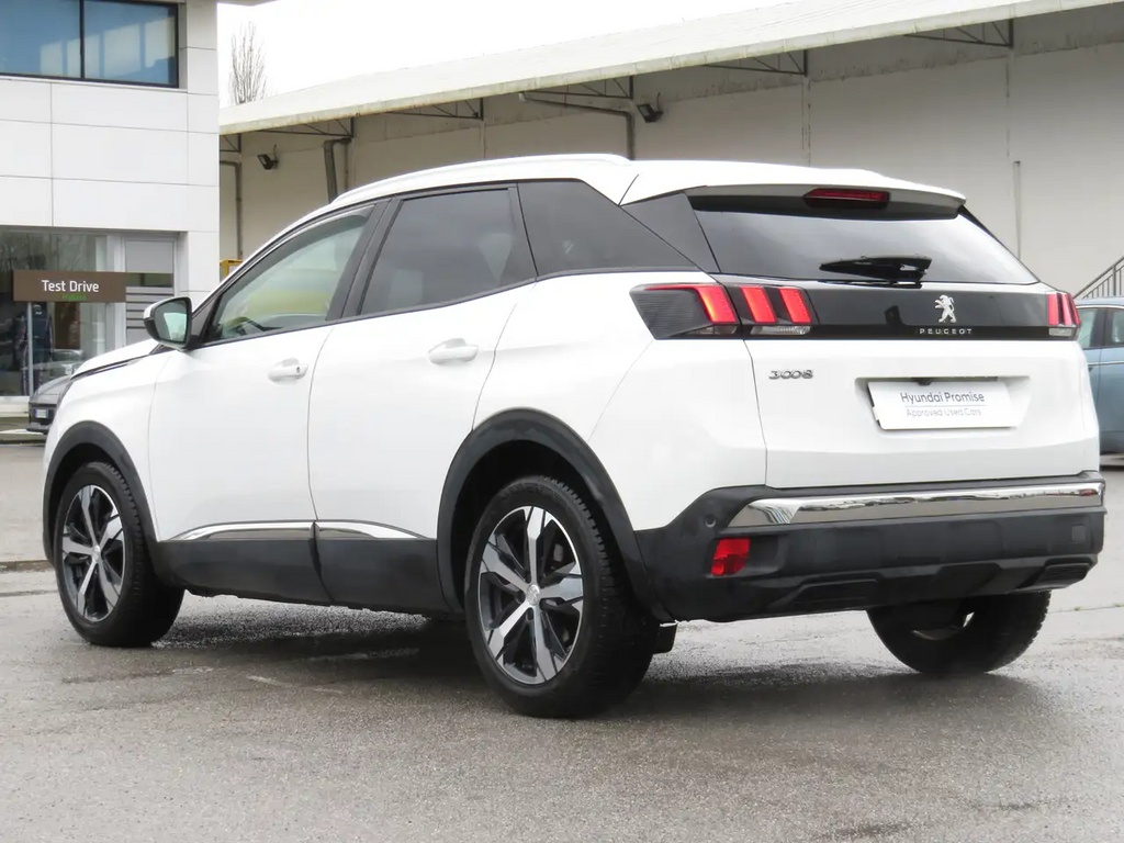 Peugeot 3008 Allure PureTech 130 EAT8 S&S