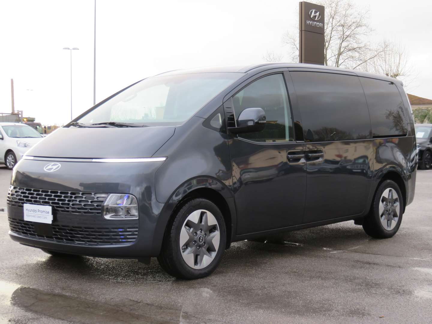 Hyundai STARIA Wagon HEV 1.6 2WD AT 9 posti