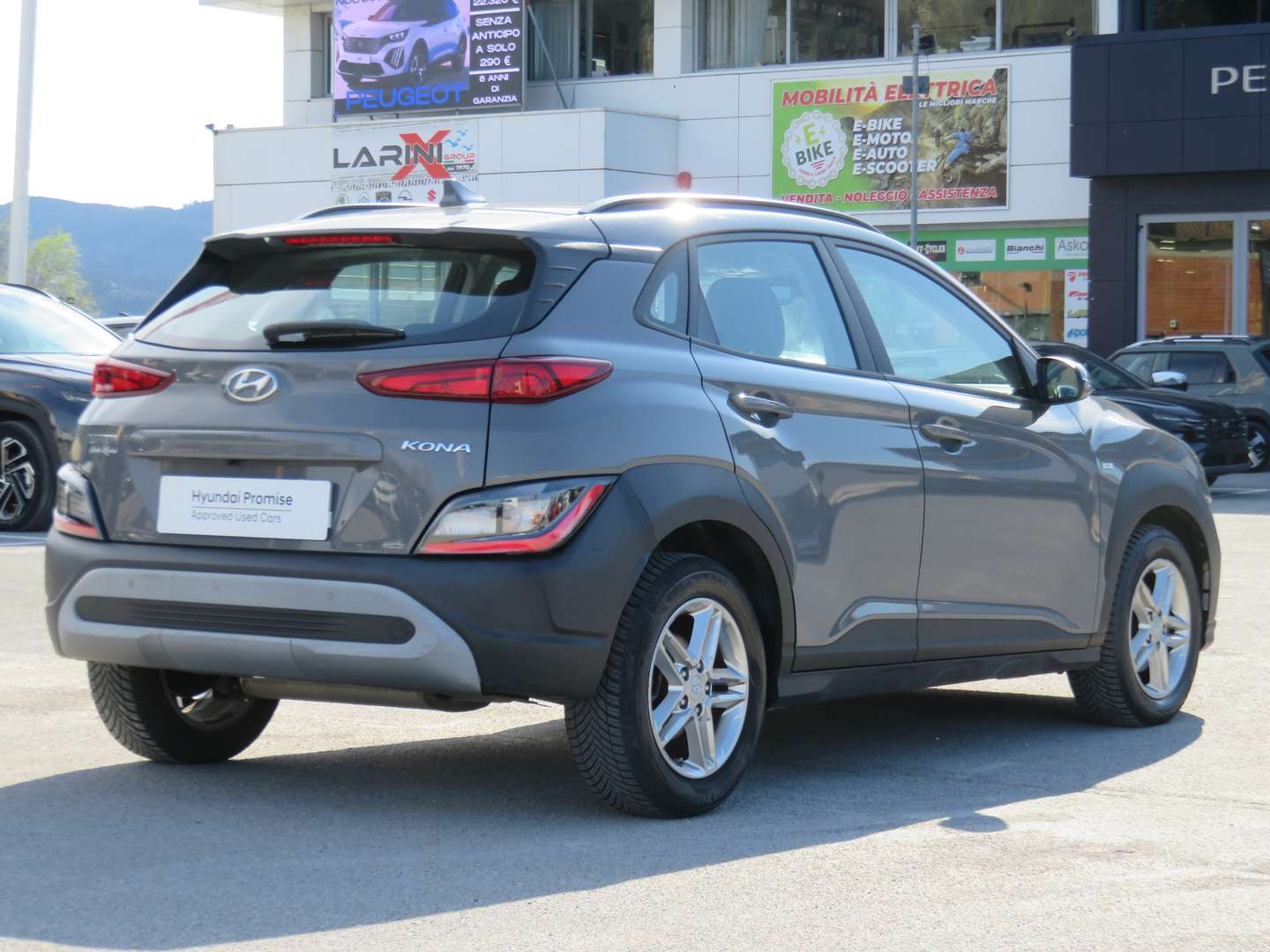 Hyundai Kona XTech restyling con motorizzazione 1.0 T-GDI Mild Hybrid da 120 CV